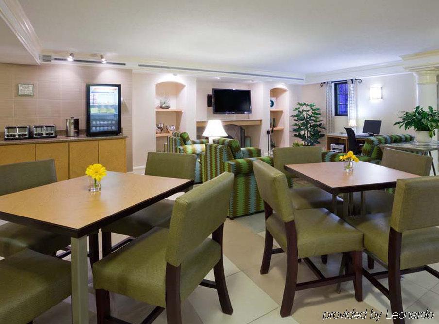 La Quinta Inn Chicago Oakbrook Terrace Bagian luar foto