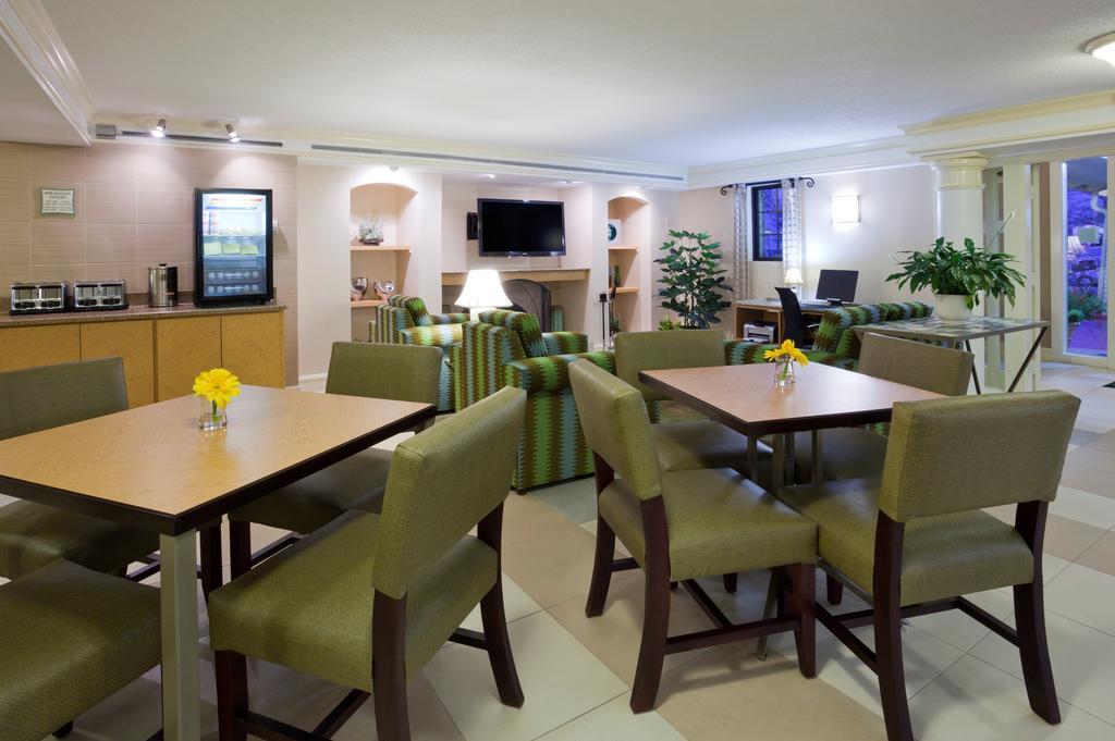 La Quinta Inn Chicago Oakbrook Terrace Bagian luar foto