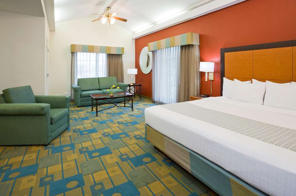 La Quinta Inn Chicago Oakbrook Terrace Ruang foto