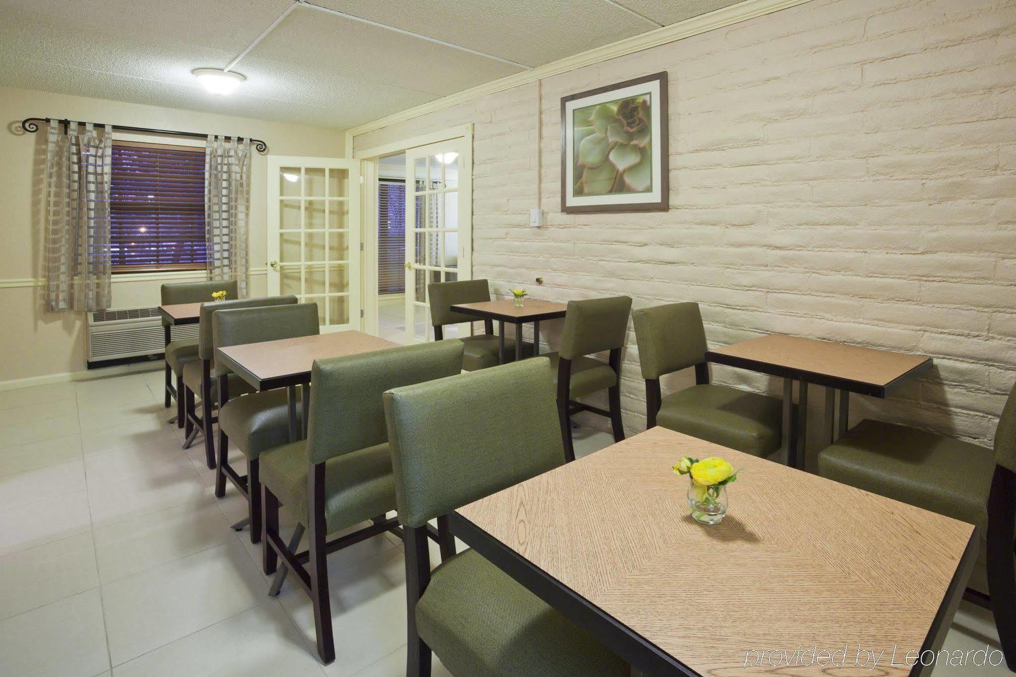 La Quinta Inn Chicago Oakbrook Terrace Bagian luar foto