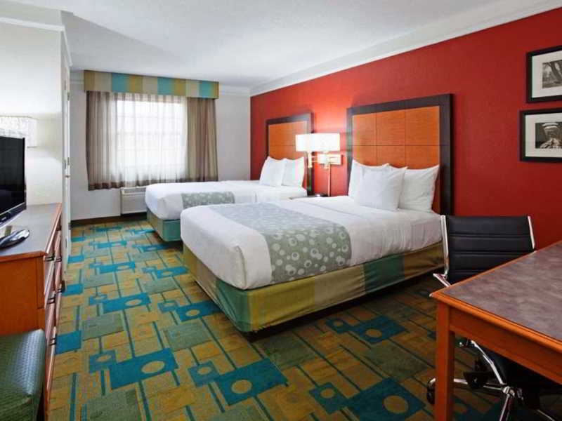 La Quinta Inn Chicago Oakbrook Terrace Bagian luar foto